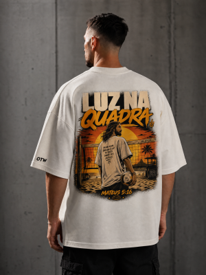 Camiseta Oversized Suedine | Mateus 5:16